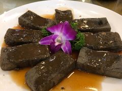 -口衣记鸡饭店