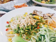 -鼓楼吃面·肉啃肉(南锣鼓巷店)