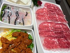 -海底捞火锅(旭辉MALL店)