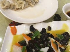 -鹤乡东北菜(崮山路店)