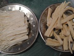 -月圆火锅(宁海东路二店)