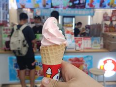 -蜜雪冰城(动物园地铁A口旁小吃街店)