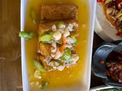 -隔壁老王·家常云南菜(花巷店)