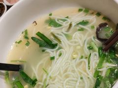 -茶花妹子云南餐厅(传媒大学店)