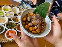 -包整·丝娃娃(一览甲秀楼风景店)