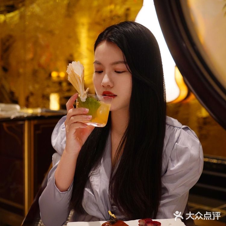 澳门觅食记|绝美皇宫餐厅御花园