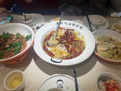 -江渔儿酸菜鱼(曜一城店)