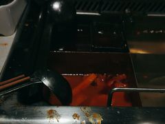 -海底捞火锅鲜切牛肉主题店(长寿路店)