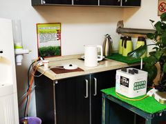 -路路通百辰汽车服务连锁(三合店)