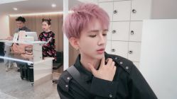 点击看大图 -I+造型烫发染发