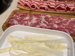 -钢管厂五区小郡肝串串香火锅(梅川路店)