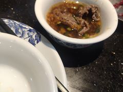 -牛一煲美食(江高店)