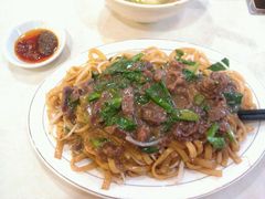 湿炒牛河-潮泰牛肉火锅 · 创于1992年(车公庙店)