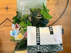 -星巴克臻选(宁波世纪东方广场店)