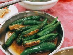 -成记烧鸡档
