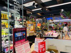-燕莎友谊商城(金源店)
