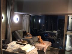 -得闲·高空SPA(东盟店)