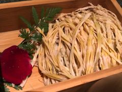峨眉山雪花笋-盡膳口福跷脚牛肉火锅(合生汇购物中心店)