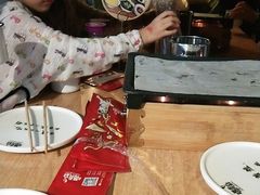 -喝丢一只鞋海鲜烧烤·海肠捞饭(东关街店)