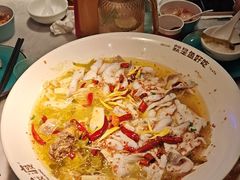 -酸渡·老坛酸菜鱼·现炒下饭菜(港惠新天地店)