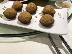 蜆介鯪魚球-东国海鲜火锅城(氹仔店)
