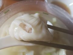 -珊珊小笼馆(仙霞路店)