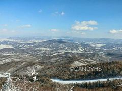 -亚布力新体委滑雪场
