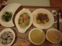 -裕月馨月子中心(滨江店)