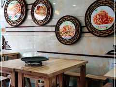 大堂-老周炒拨拉(甘州总店)