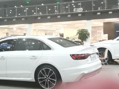 -成都中升汇迪奥迪4S店(奥特莱斯店)