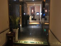 -金色印象·4K影院式足体养生(南坪桃源店)