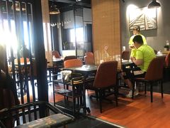 大堂-城南老友羊蝎子火锅(花乡奥莱店)