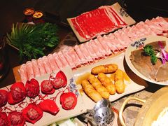 一米牛肉-小龙坎老火锅(鹤伴一路店)