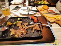 -必胜客(东大桥店)