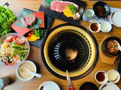 -炼火烤肉店