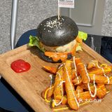 苏州有口福了‼️首家美式黑汉堡🍔超厚牛肉饼还会爆汁