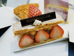 草莓拿破仑-PETIT PARIS 小巴黎(花园道店)