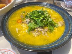 -清真·卡德尔大叔新疆主题餐厅(龙汇路店)