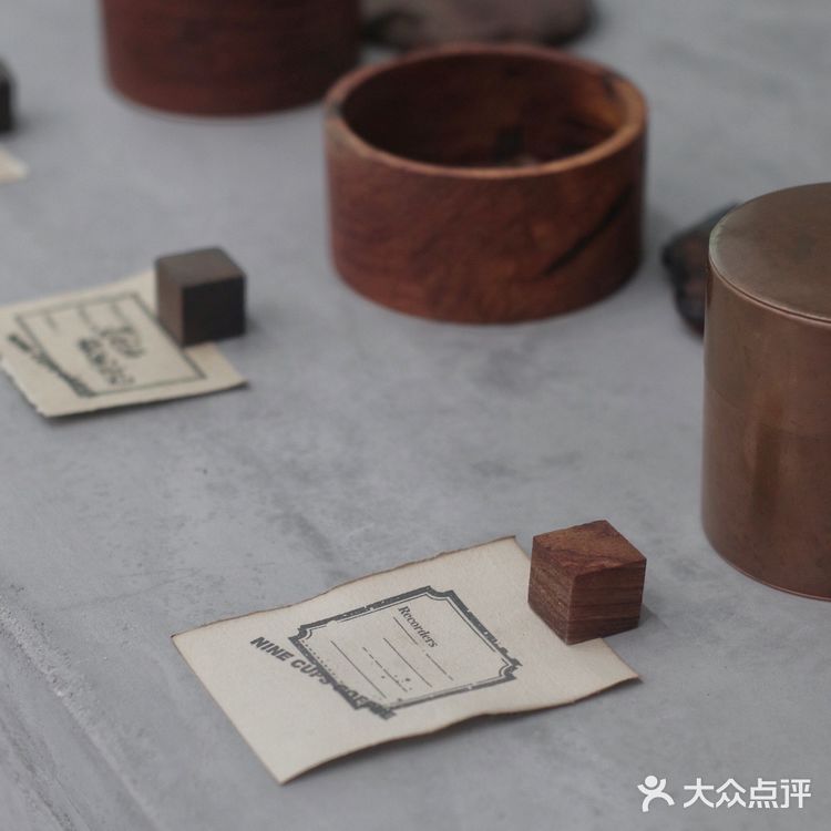 这家咖啡店 杯子也太好看了吧‼️