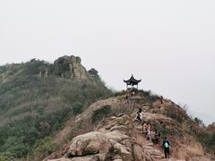 -灵岩山风景区