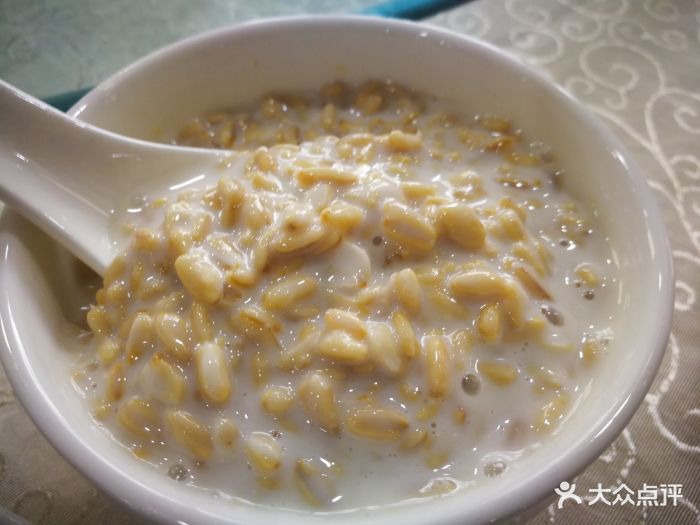 马大胡子羊羔肉(总店)甜胚子酸奶图片 - 第1张