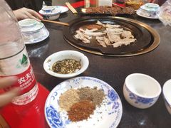 -牛得很·鲜牦牛肉烧烤·牛羊肉菌汤锅(康定店)