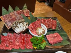 -炼火烤肉店