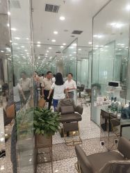 -时尚殿堂hair salon（上地华联店）