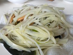 什锦凉拌菜-辣妈水饺红冒菜(金阳路店)