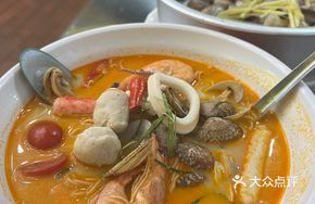 Signature Tom Yum Seafood Noodles