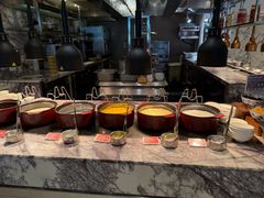 -上海漕河泾万丽酒店