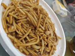 -绿岛酒楼(小海地店)
