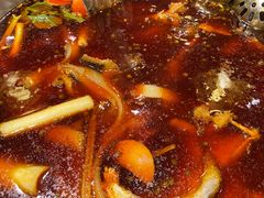 -肖肖酸萝卜鱼火锅(总店)