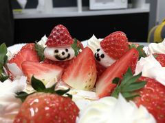 -花花卷卷·鲜食蛋糕(静安久光百货店)
